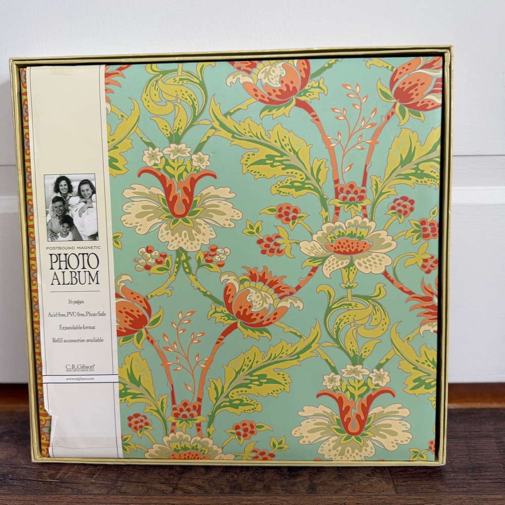 C.R. Gibson Morrison Floral Magnetic Photo Album NWT